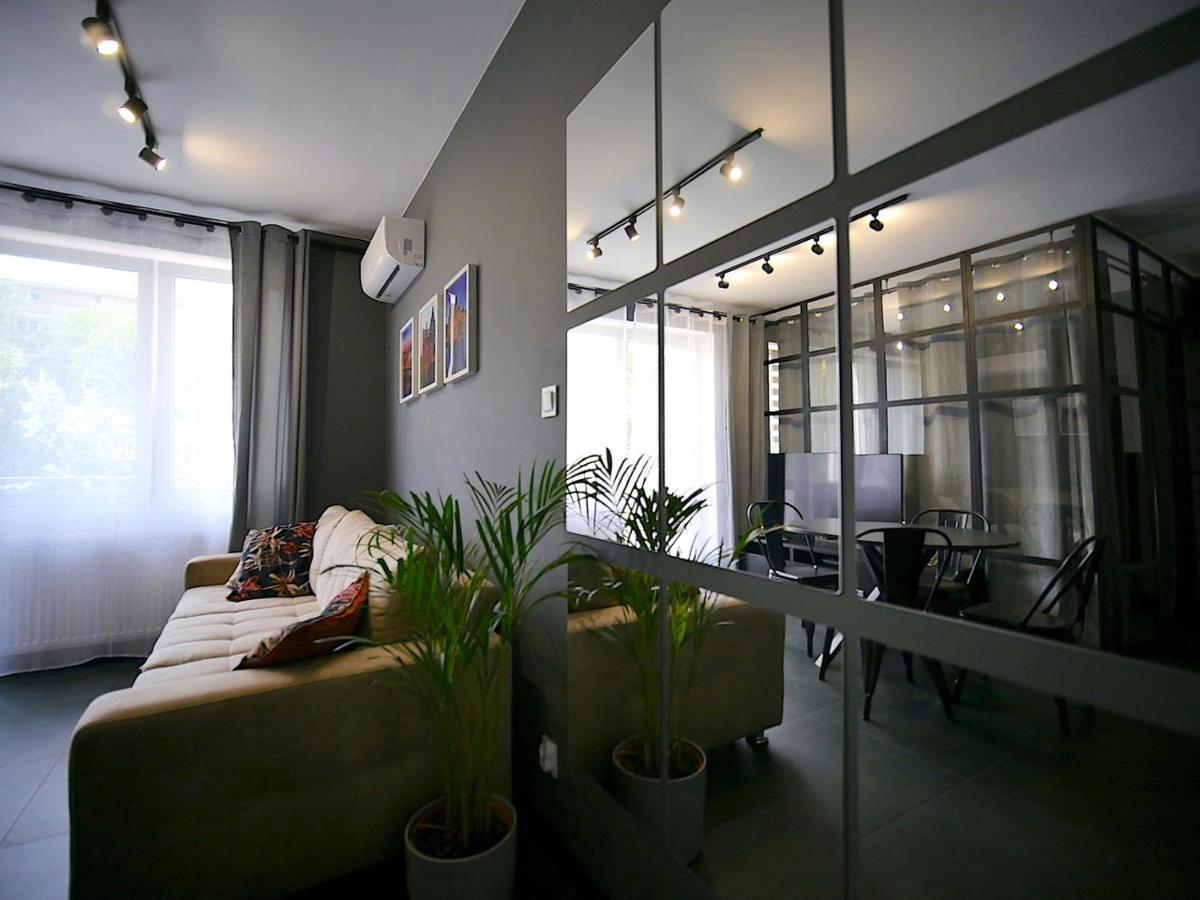 Sunset Apartment Aircon - Self Check-In 24H Wroclaw Exterior photo